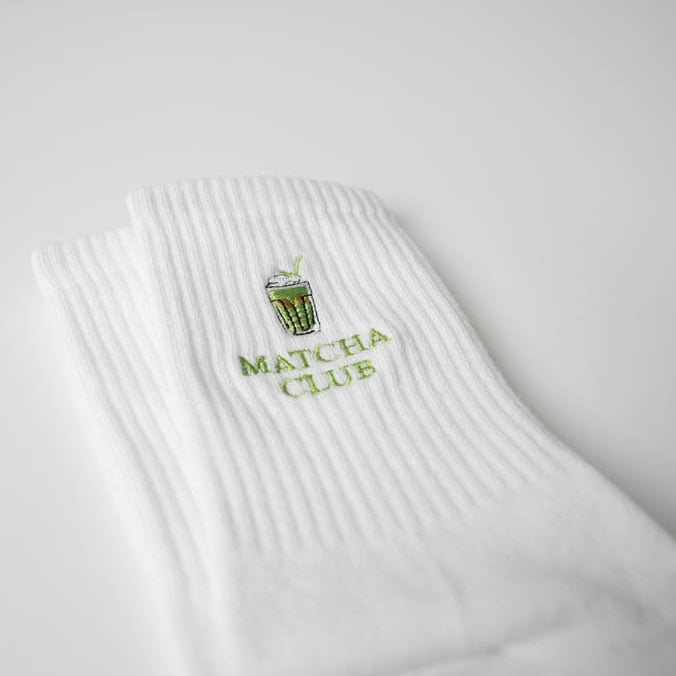 Nahaufnahme der Matcha Club Socken von arrel