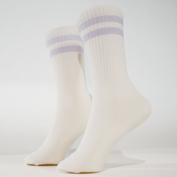 lavendar cream Premiumsocken von arrel mit Lavendelstreifen aus Bio-Baumwolle