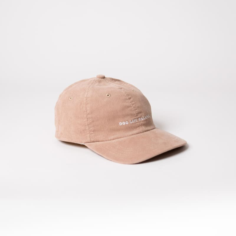 Dog Life Balance Cord Cap in Braun von der Seite fotografiert