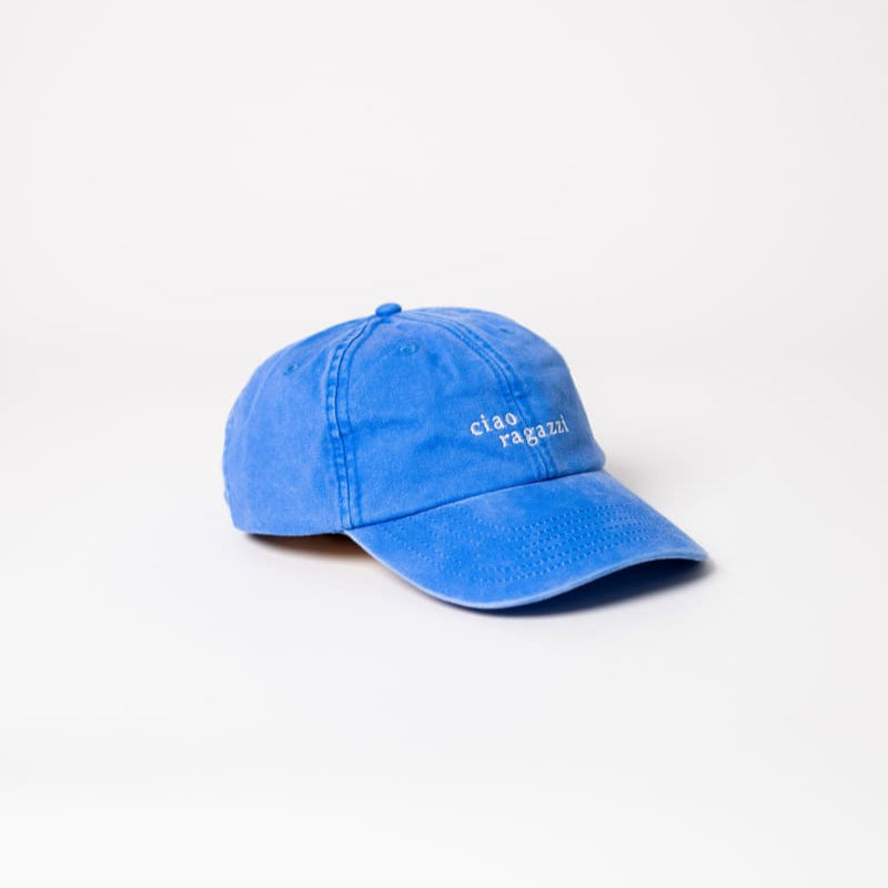 ciao ragazzi dad cap in blau von der Seite 