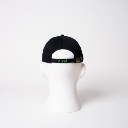 Verschluss der schwarzen Matcha Club dad cap aus Bio-Baumwolle von arrel