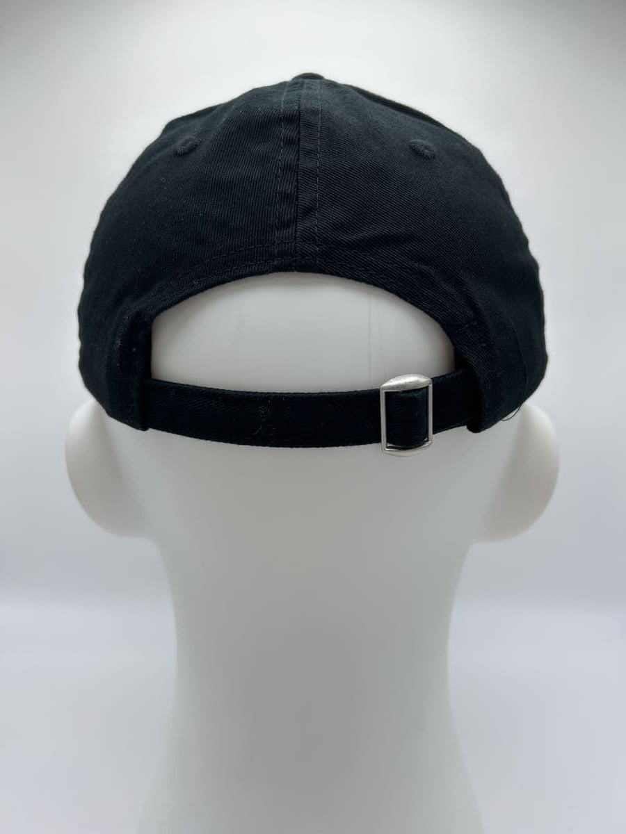 Verschluss der dog life balance dad cap von arrel in schwarz und orange
