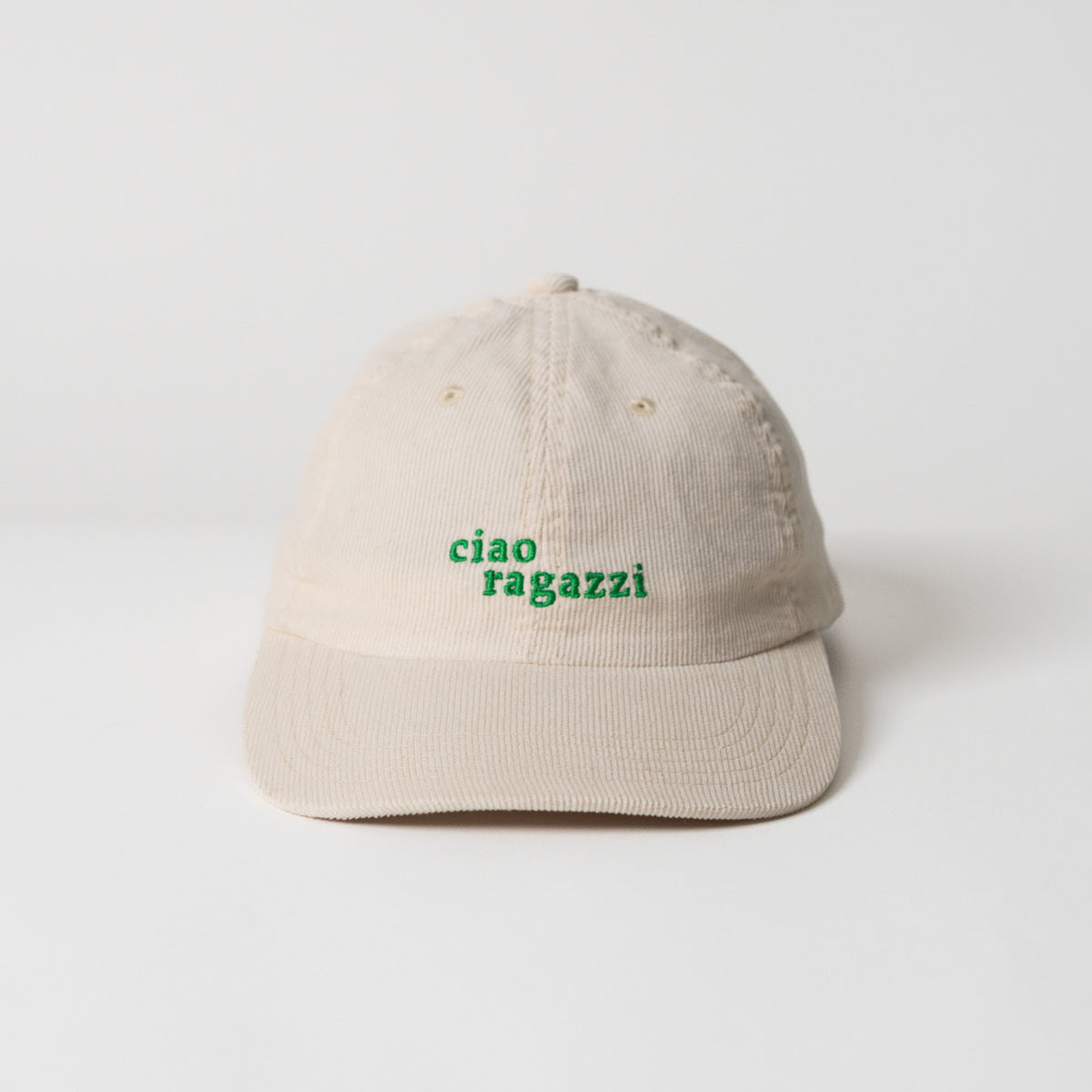 ciao ragazzi Cord Cap in beige mit grünem Design von arrel