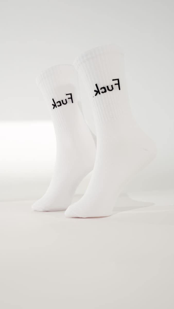 kcuF Statementsocken von arrel seitlich am Dekofuß