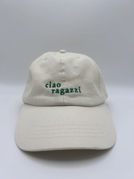 ciao ragazzi dad cap von arrel in beige mit grüner Schrift